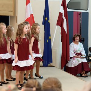 Baltā galdauta svētki