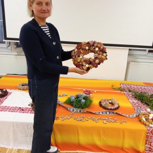 Meistarklase: Latviskais Adventes-Saulgriežu vainags