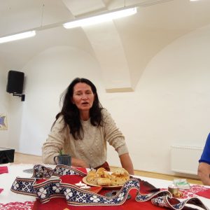 Enkaustikas meistarklase "Senču godināšana Dievainēs"