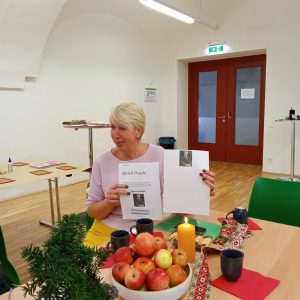 Enkaustikas meistarklase "Senču godināšana Dievainēs"