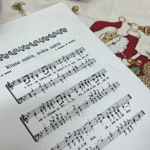 Koris Pilskalns ieskandina Ziemassvētkus